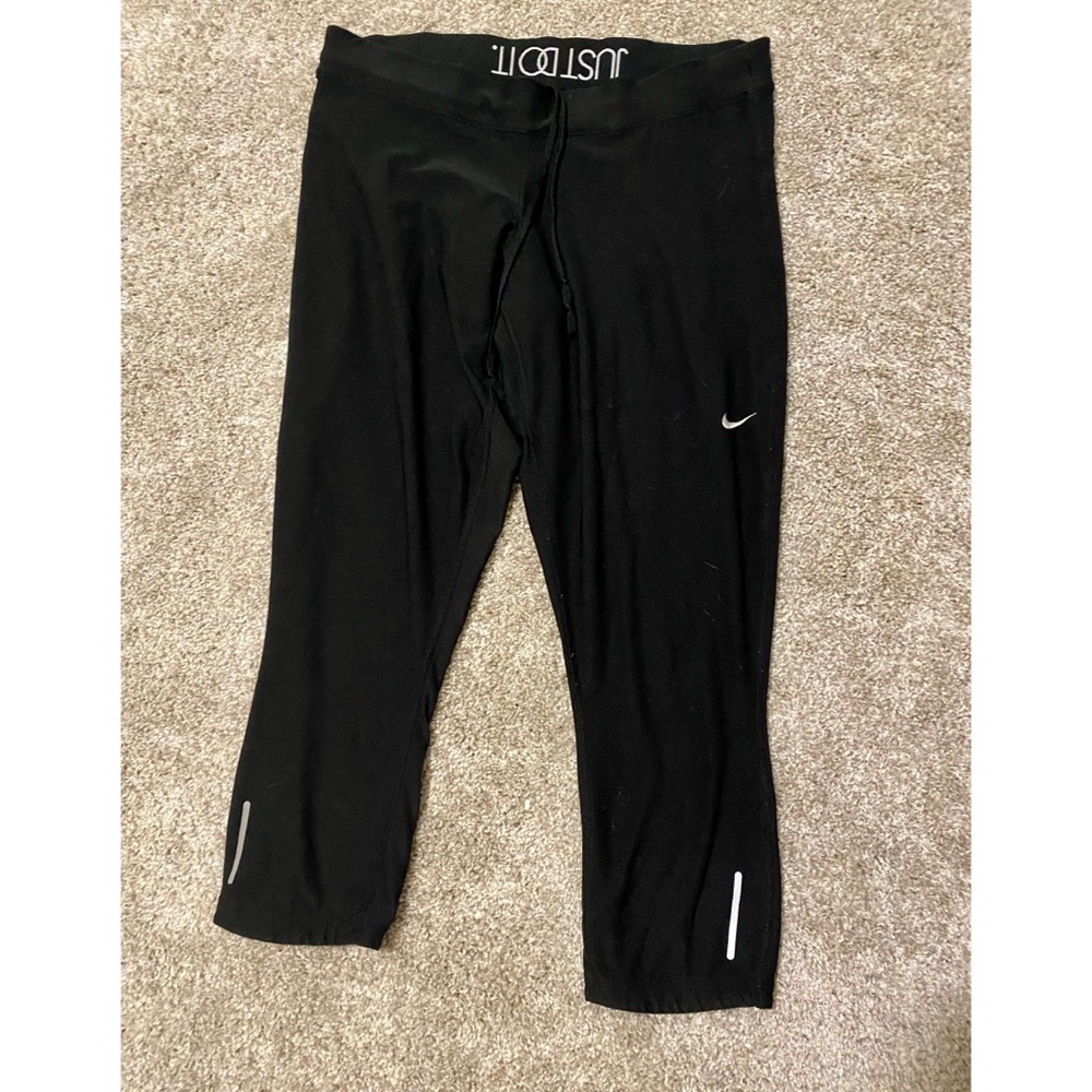 Nike Women’s Dryfit Cropped Leggings